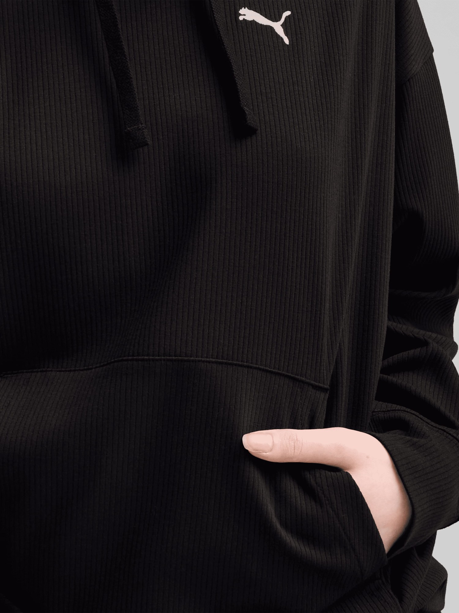 Толстовка женская Puma ESS ELEVATED Comfort Hoodie черная 68502301 изображение 4