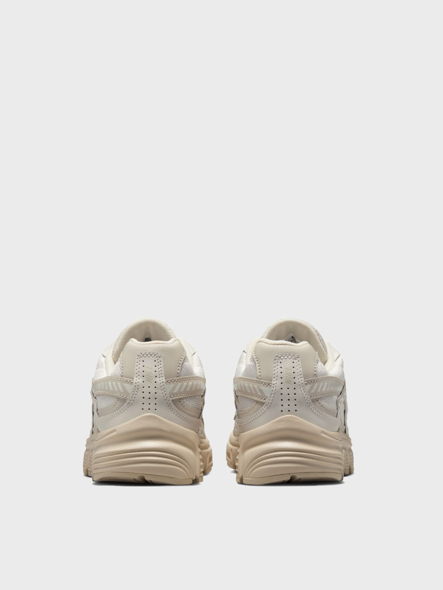 Кросівки жіночі Nike WMNS INITIATOR кремові 394053-103 изображение 7