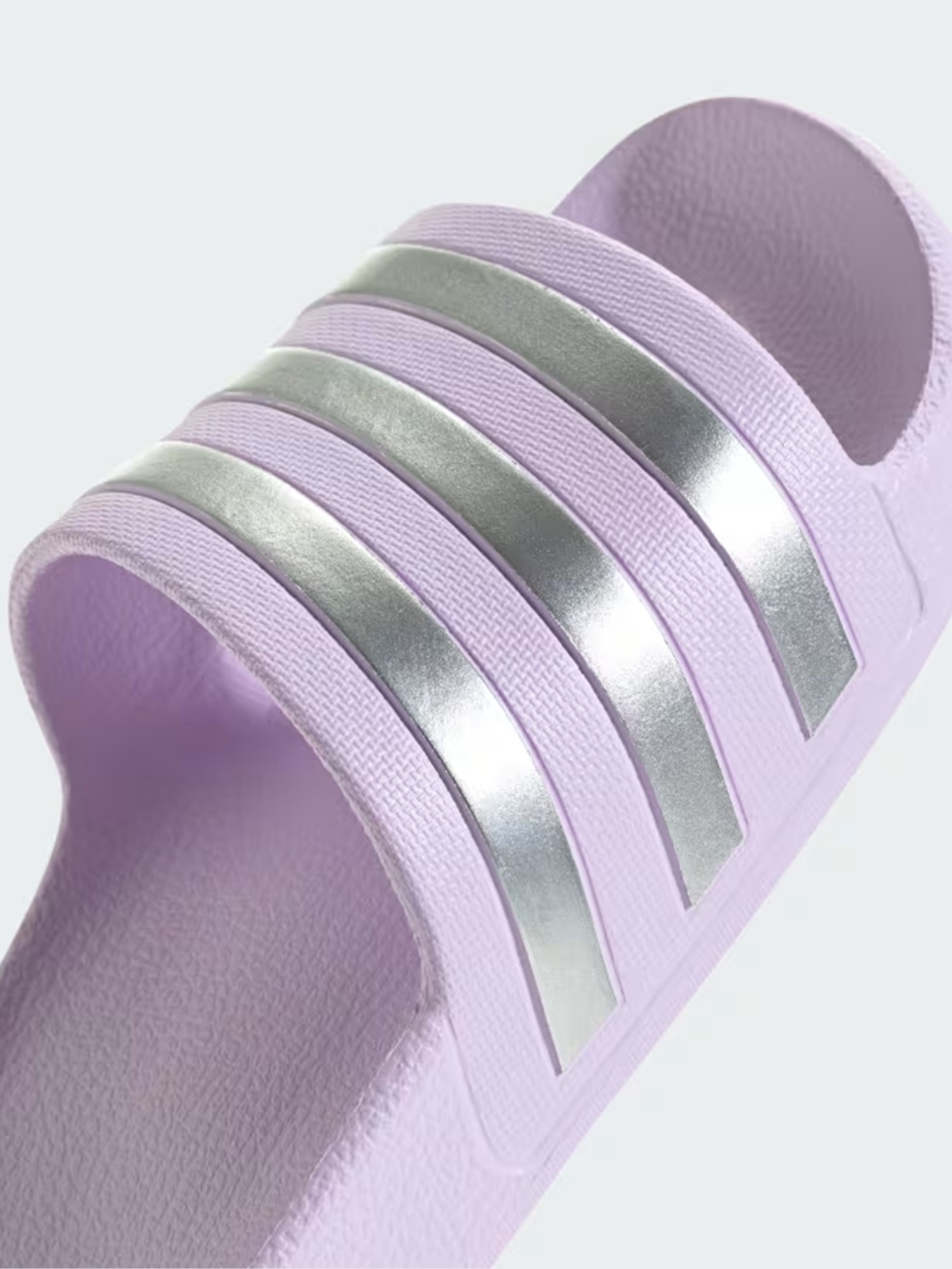 Пляжне взуття жіноче Adidas ADILETTE AQUA фіолетове IE8920 изображение 6