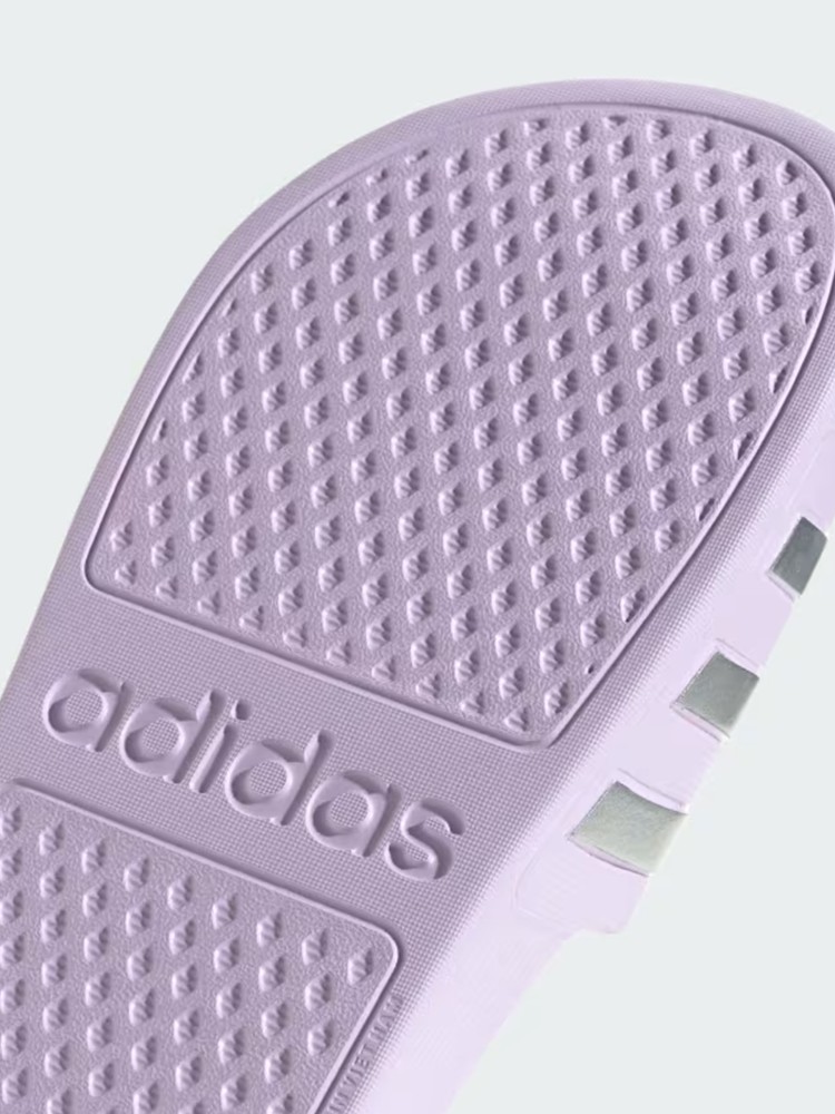 Пляжне взуття жіноче Adidas ADILETTE AQUA фіолетове IE8920 изображение 7