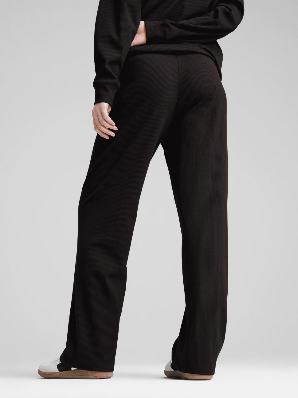 Штани жіночі Puma ESS ELEVATED Pant чорні 68502501 — фото 3