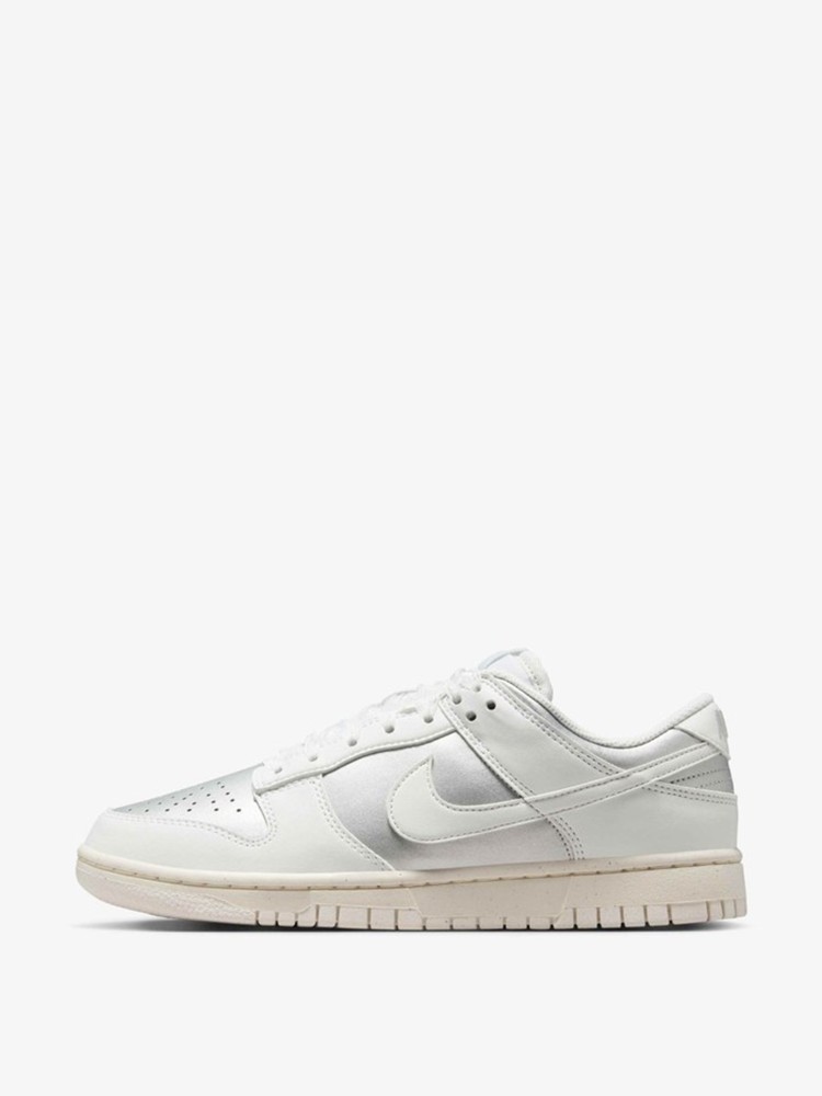 Кроссовки женские Nike W NIKE DUNK LOW NEXT NATURE белые IB7311-001 изображение 4