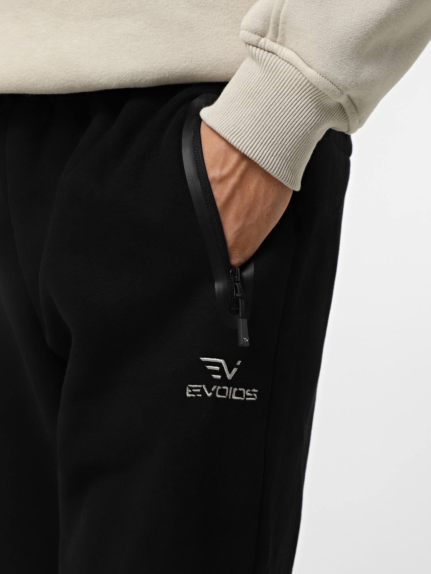 Штани чоловічі Evoids Clover чорні 552564-010 изображение 4