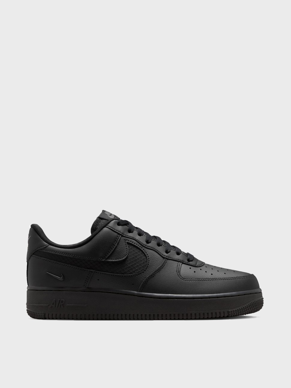 Кросівки чоловічі Nike NIKE AIR FORCE 1 '07 LV8 JD чорні IH4452-001 — фото 2 — Sport City Кросівки чоловічі Nike NIKE AIR FORCE 1 '07 LV8 JD чорні IH4452-001 — фото 2
