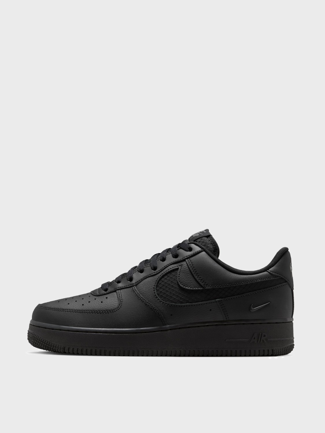 Кроссовки мужские Nike NIKE AIR FORCE 1 '07 LV8 JD черные IH4452-001 изображение 4