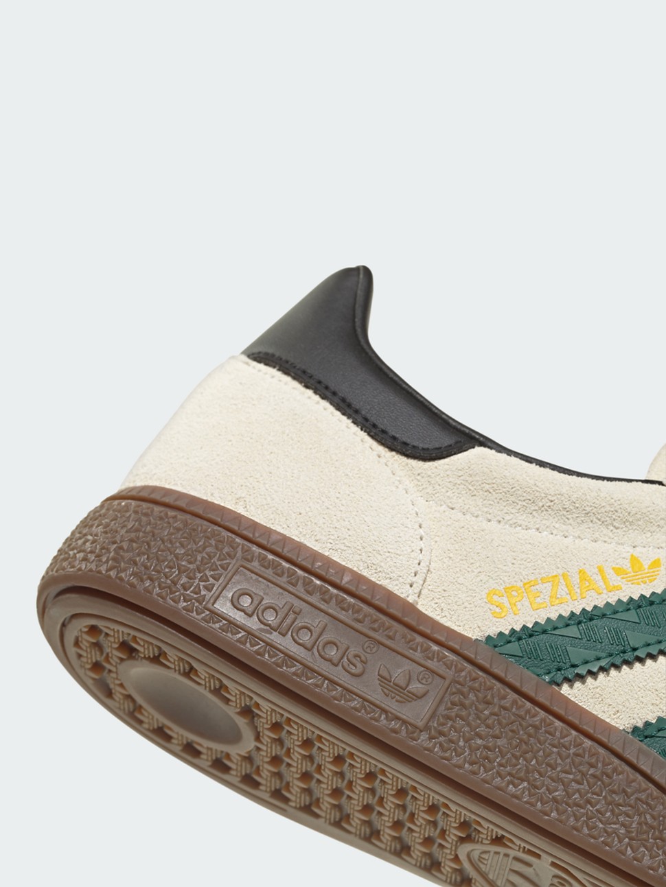 Кросівки чоловічі Adidas HANDBALL SPEZIAL бежеві IH6597 — фото 6 — Sport City Кросівки чоловічі Adidas HANDBALL SPEZIAL бежеві IH6597 — фото 6
