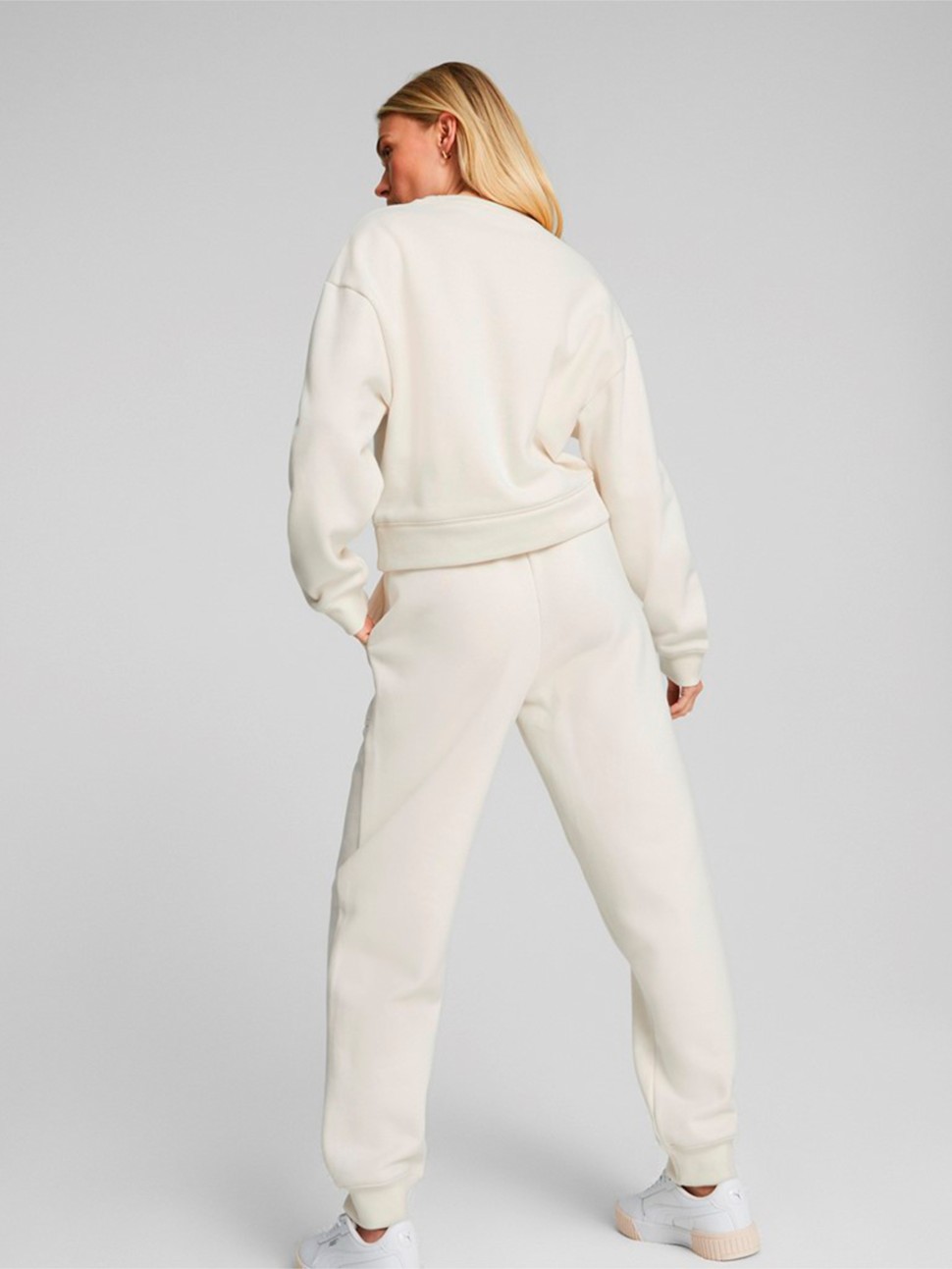 Костюм жіночий Puma Loungewear Suit бежевий 67002599 — фото 3