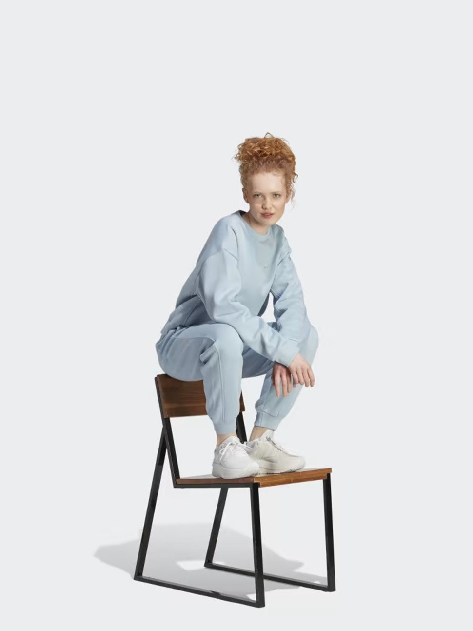 Брюки женские Adidas W ALL SZN PT IM0328 — фото 4 — Sport City Брюки женские Adidas W ALL SZN PT IM0328 — фото 4