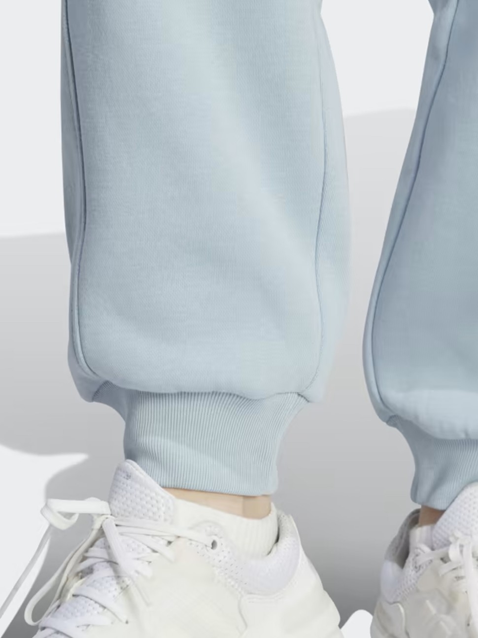Брюки женские Adidas W ALL SZN PT IM0328 — фото 6 — Sport City Брюки женские Adidas W ALL SZN PT IM0328 — фото 6