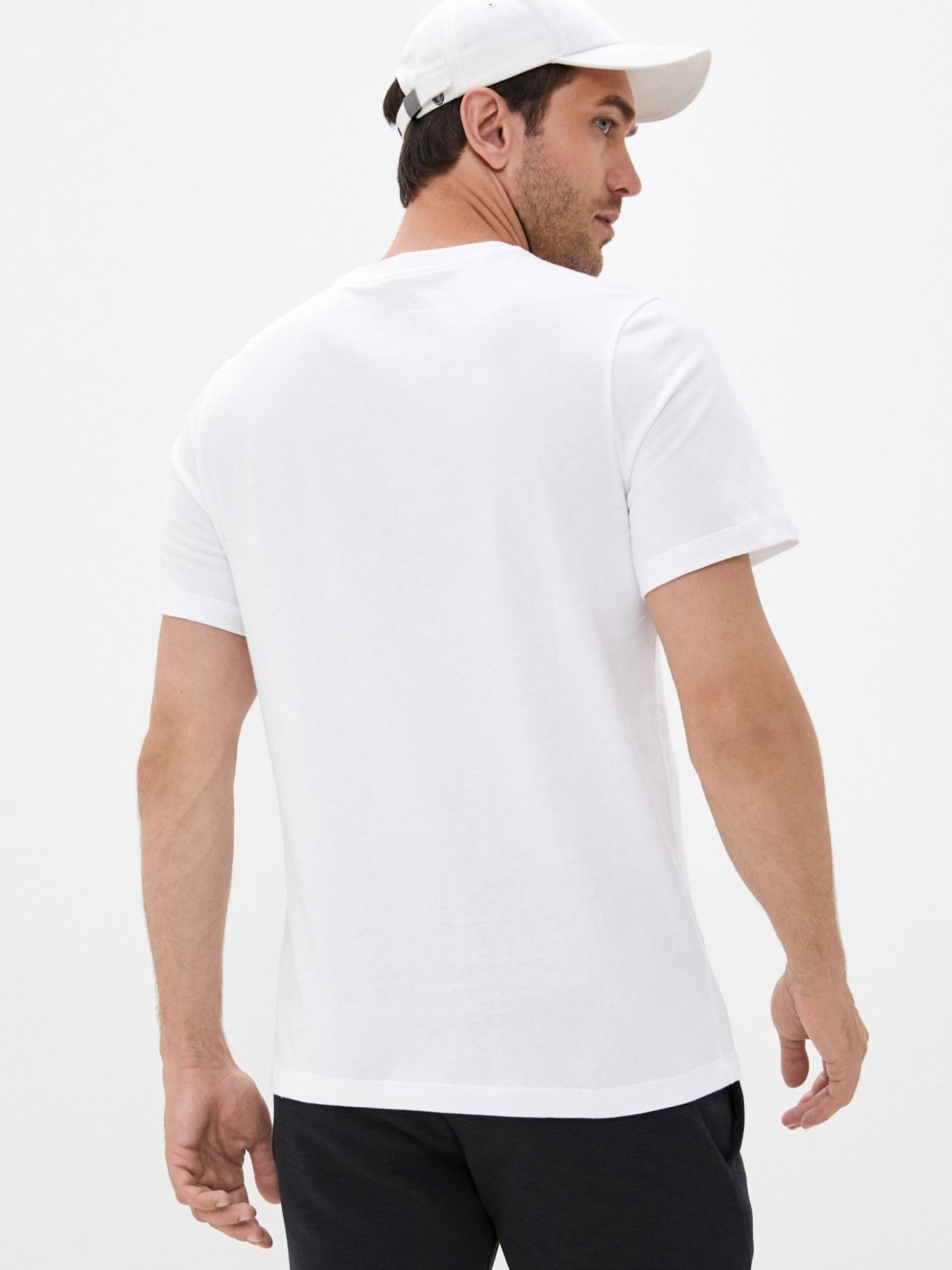 Футболка мужская Nike M NSW CLUB TEE белая AR4997-133 изображение 3