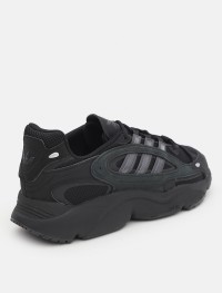 Кросівки чоловічі Adidas OZMILLEN чорні IF9601 изображение 5