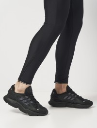 Кросівки чоловічі Adidas OZMILLEN чорні IF9601 изображение 8