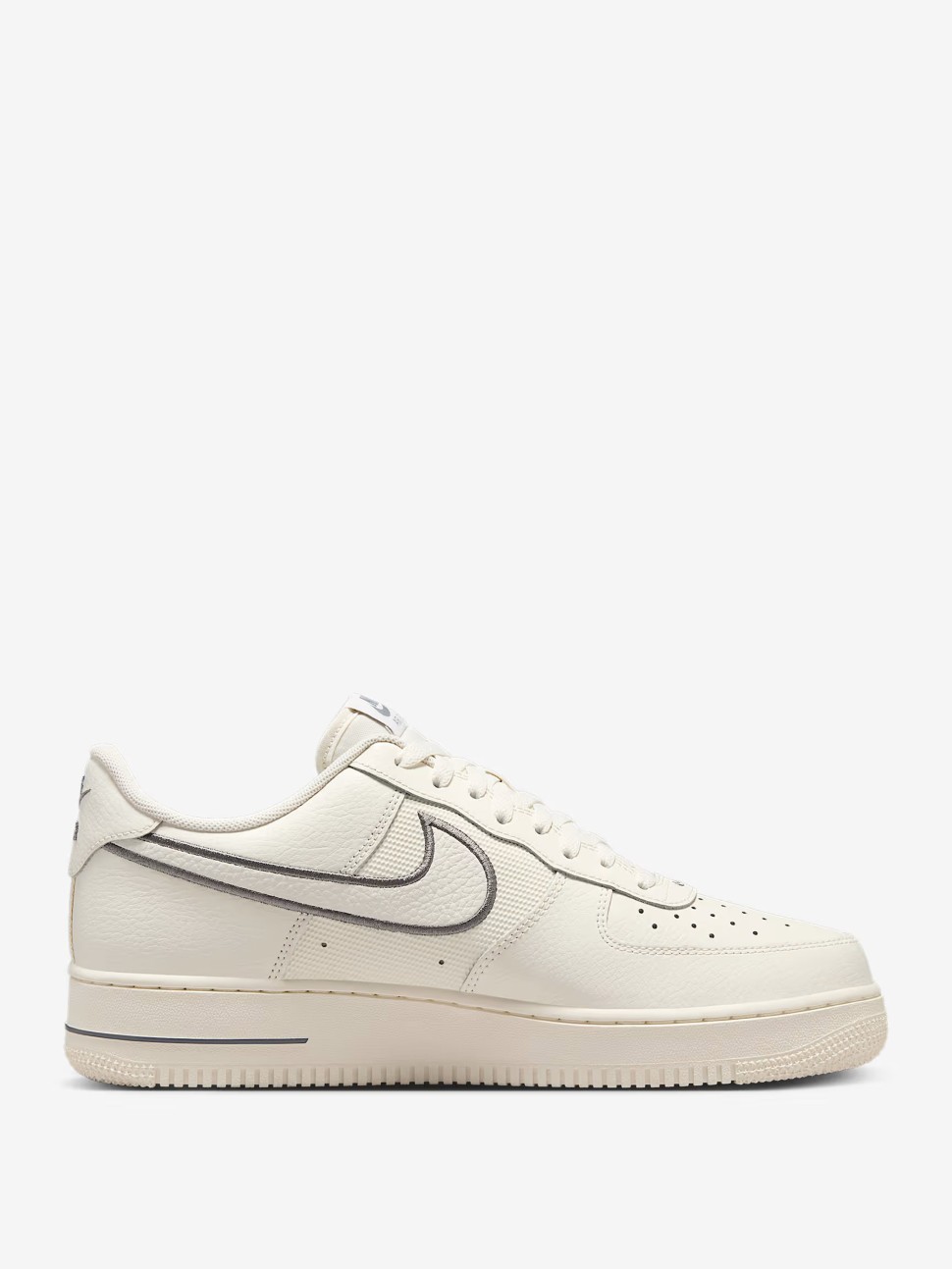 Кроссовки мужские Nike NIKE AIR FORCE 1 07 кремовые IB7677-101 — фото 2