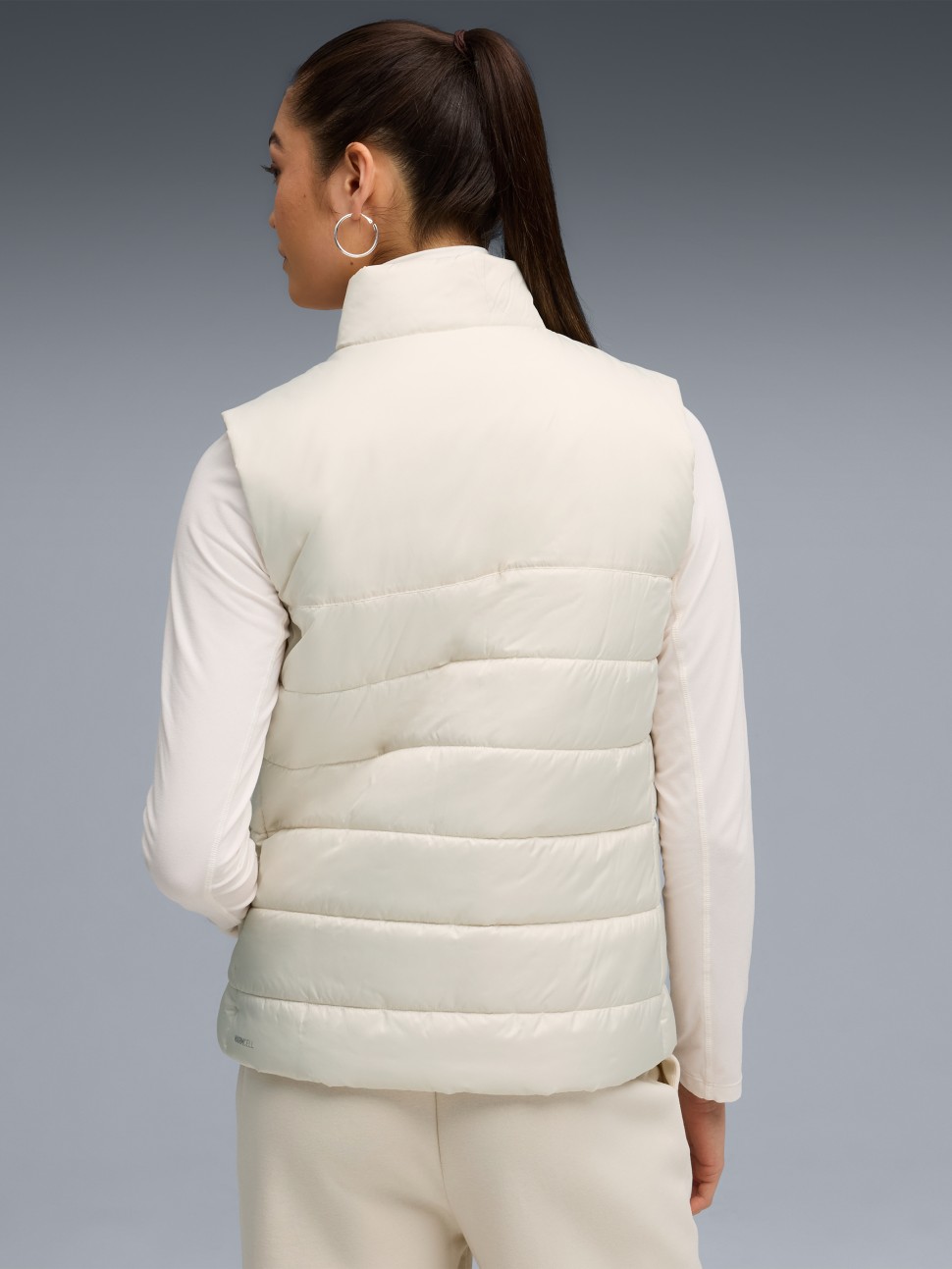 Жилет жіночий Puma ESS Padded Vest молочний 68522987 — фото 3