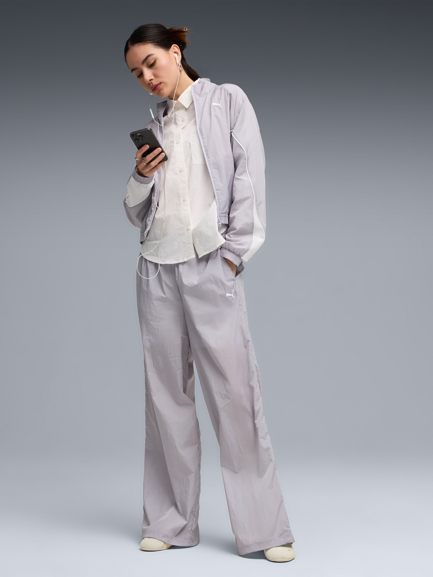 Ветровка женская Puma SPORT Relaxed Woven Full-Zip Jacket сиреневая 69186482 изображение 4