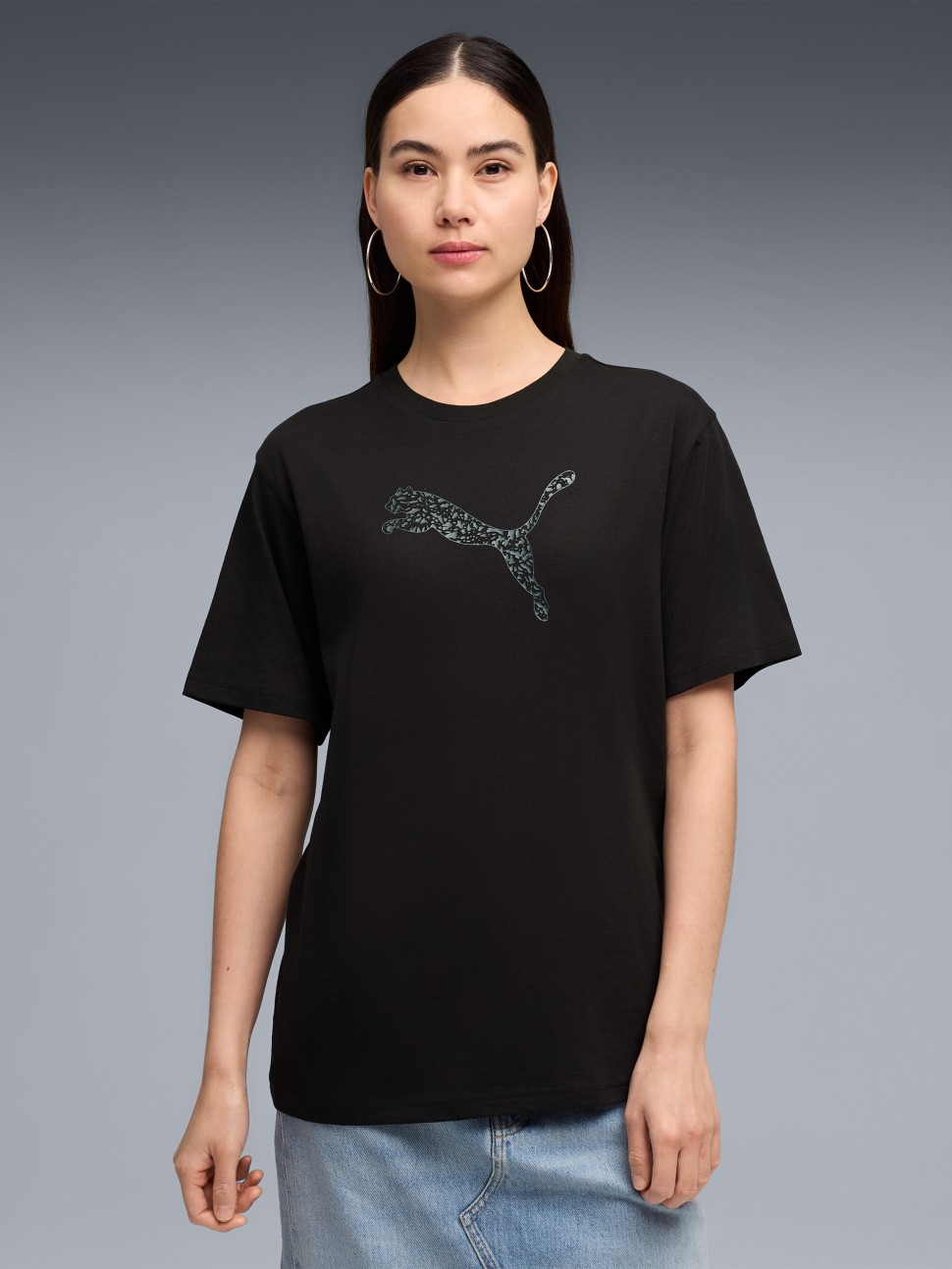 Футболка жіноча Puma HER Relaxed Graphic Tee чорна 69188401 — фото 2