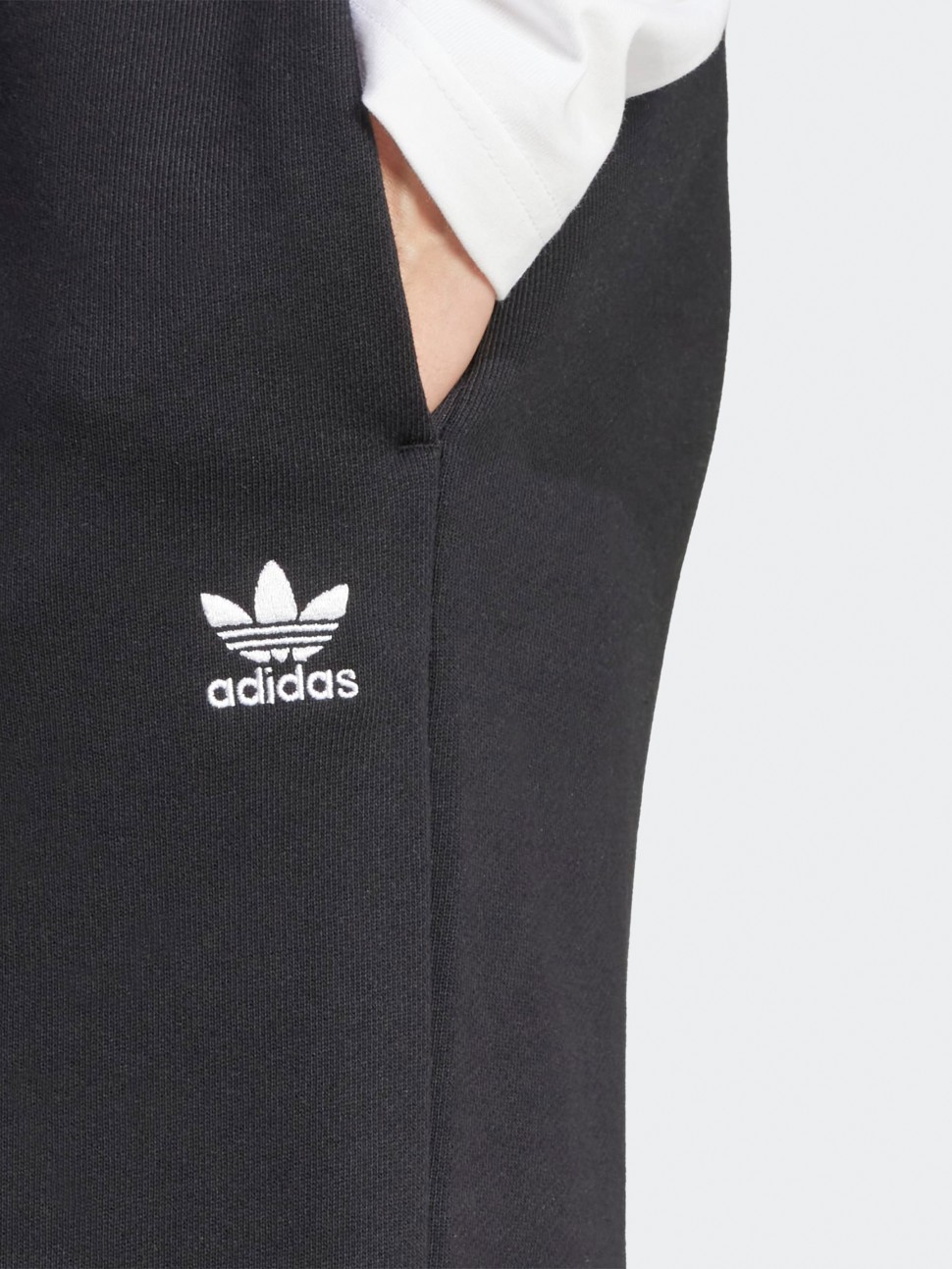Штани жіночі Adidas ESS WL PANT FT чорні JW2812 — фото 6