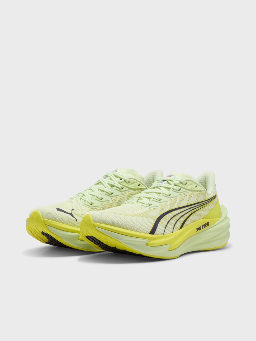Кроссовки женские Puma Deviate NITRO 4 зеленые 31212404 — фото 3 — Sport City Кроссовки женские Puma Deviate NITRO 4 зеленые 31212404 — фото 3