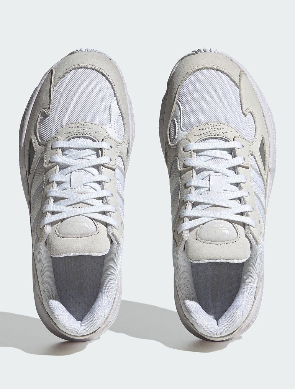 Кросівки жіночі Adidas FALCON W білі IG5732 изображение 3