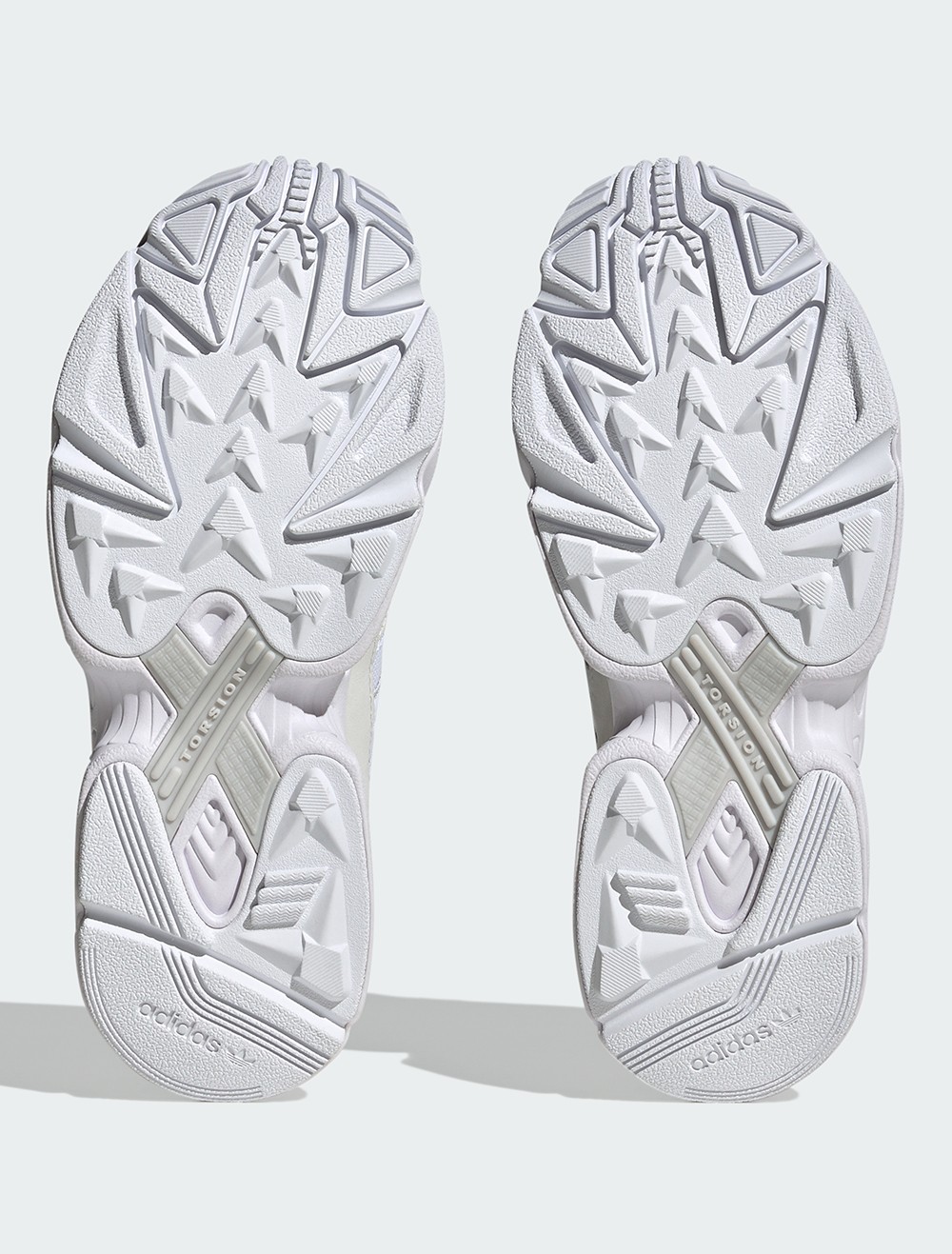 Кросівки жіночі Adidas FALCON W білі IG5732 изображение 4