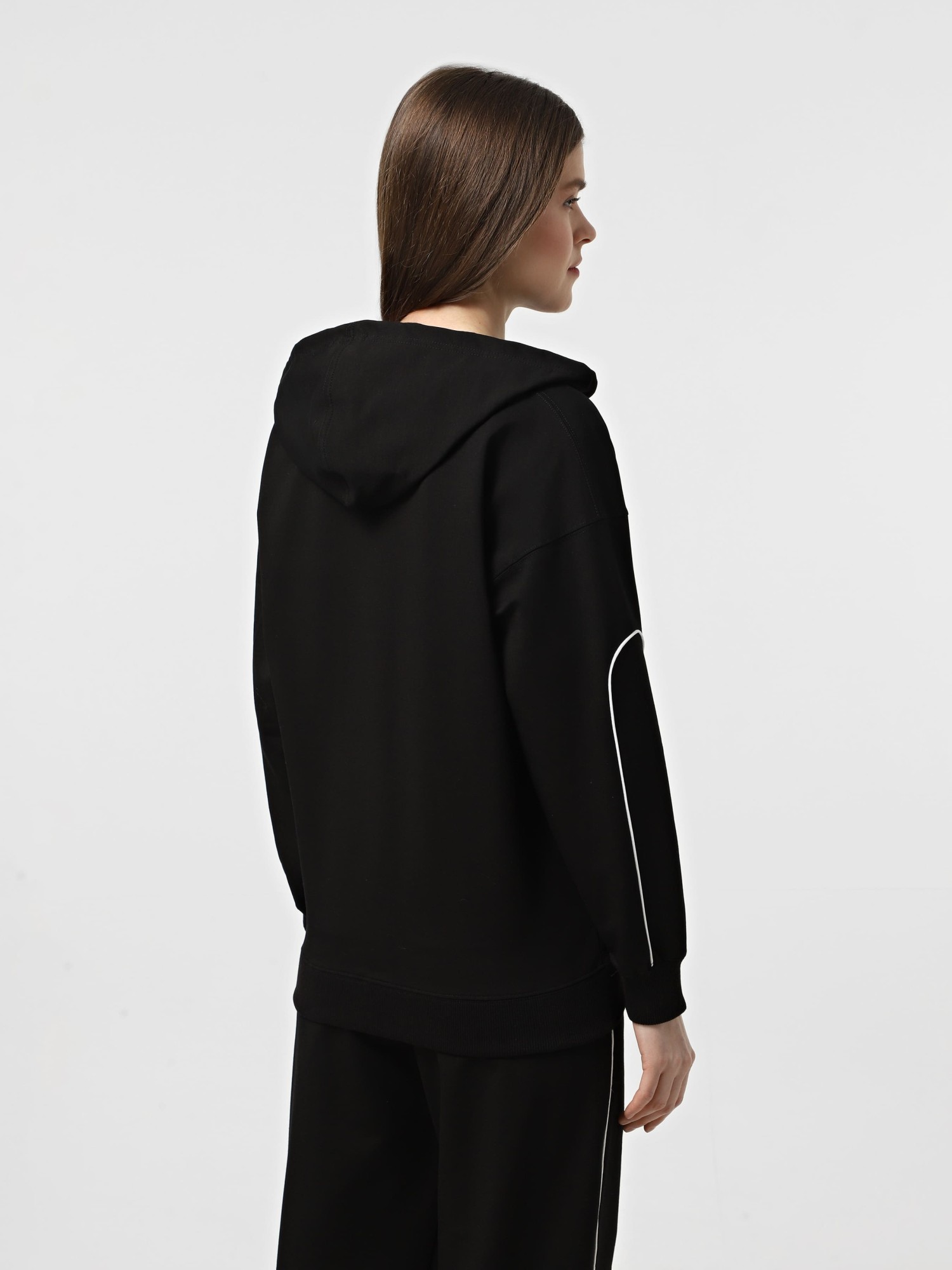 Толстовка жіноча Radder Savant чорна 442531-010  изображение 3