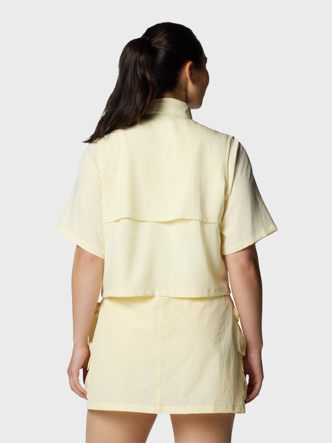 Рубашка женская Columbia Elevated View™ Utility SS желтая 2118731-758 изображение 4