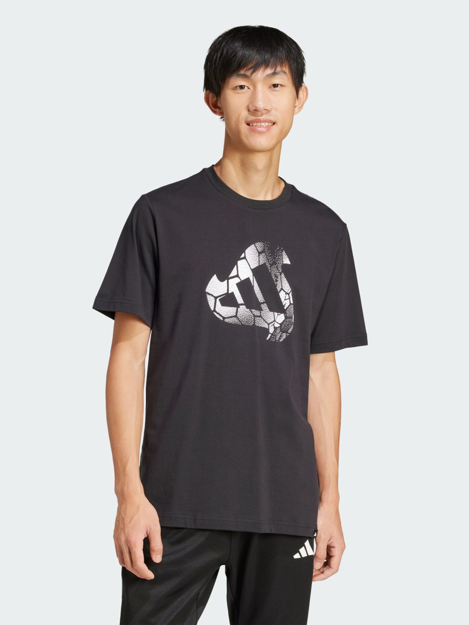 Футболка мужская Adidas M C HOT Q1 TEE черная JI6787 изображение 2