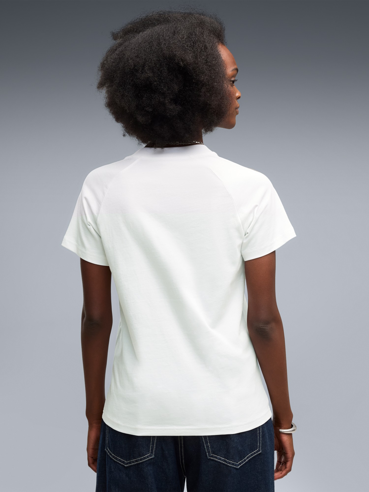 Футболка женская Puma CLASS Standard Tee белая 69401002 изображение 3