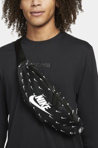 Сумка Nike Nk Heritage Wstpck - Swsh Wave черная DM2161-010 изображение 2