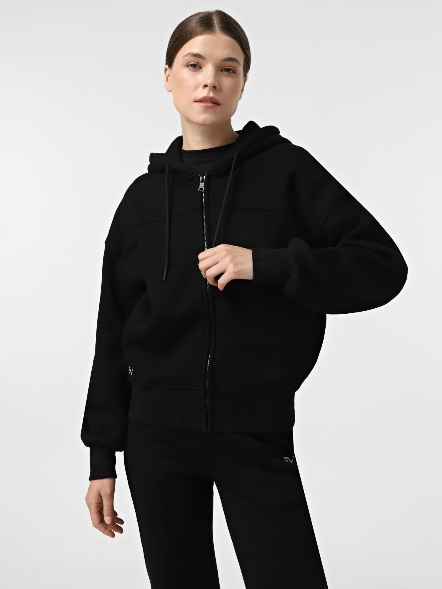 Толстовка женская Evoids Lopara черная 552513-010 изображение 2