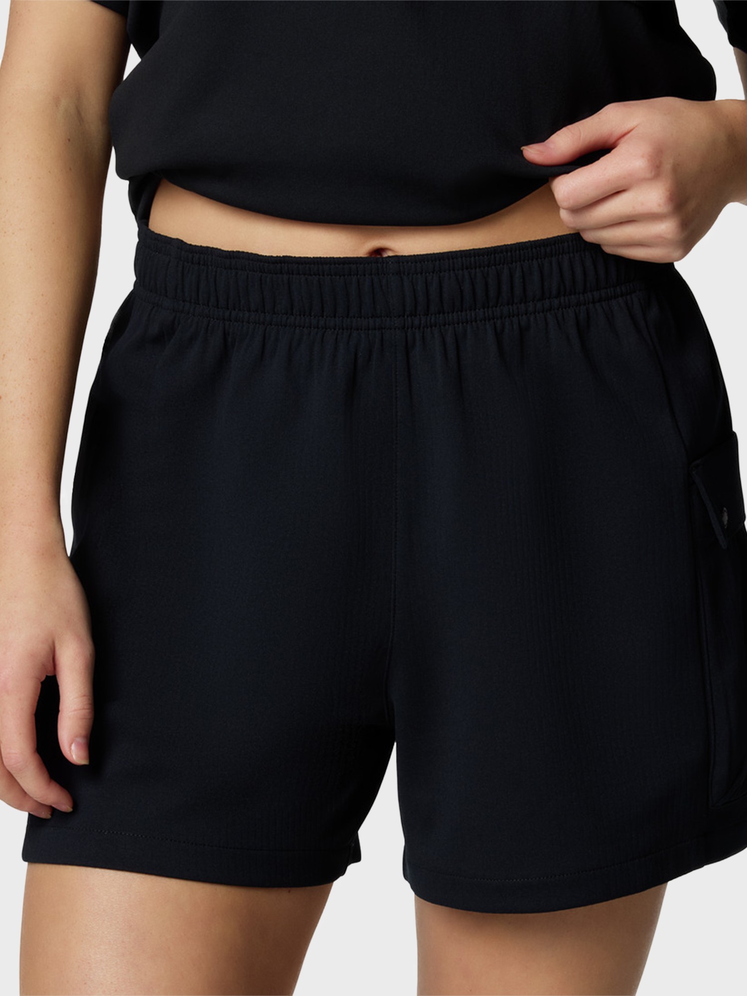 Шорты женские Columbia Granite Point™ Knit Short черные 2118841-010 изображение 4