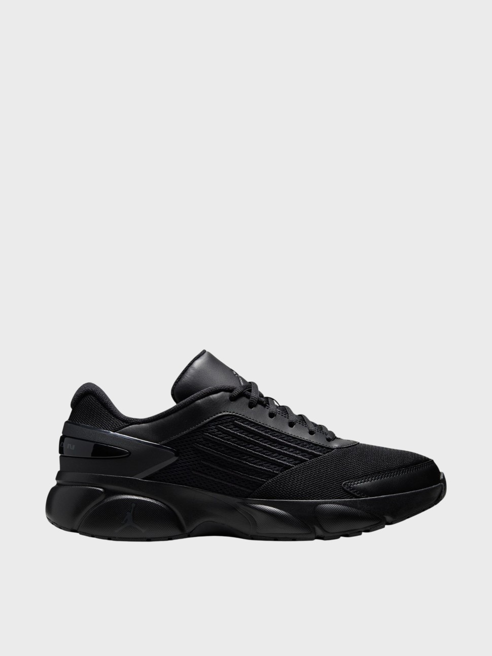 Кроссовки мужские Nike JORDAN TRUNNER FLOW черные IO2091-005 — фото 2 — Sport City Кроссовки мужские Nike JORDAN TRUNNER FLOW черные IO2091-005 — фото 2