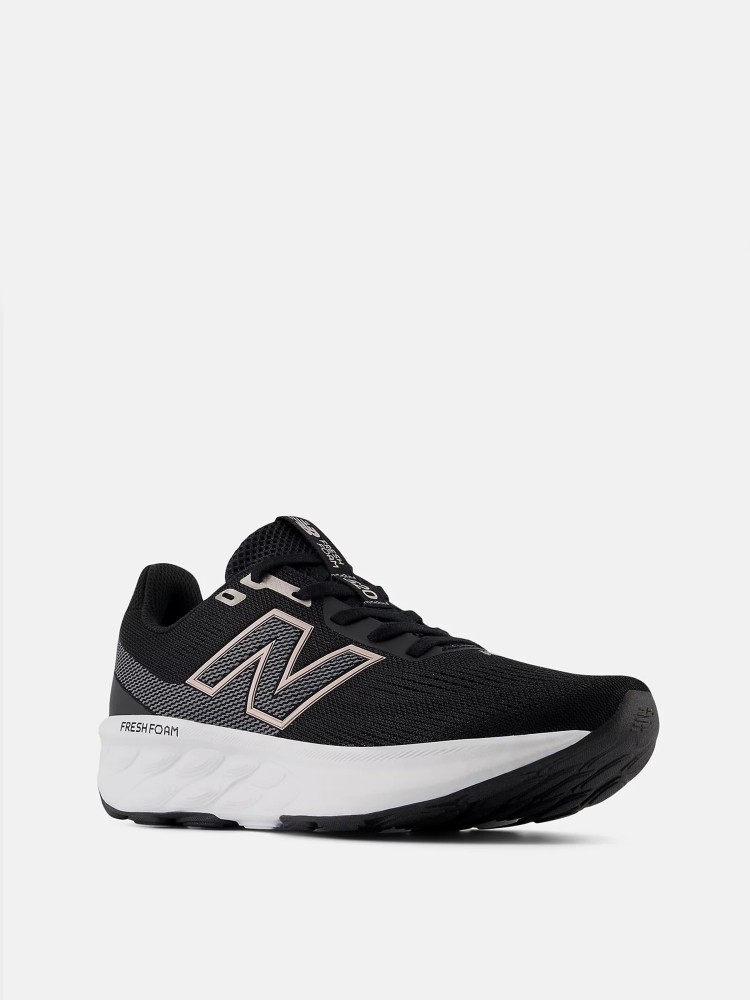 Кроссовки женские New Balance 520 черные W520LK9 изображение 3