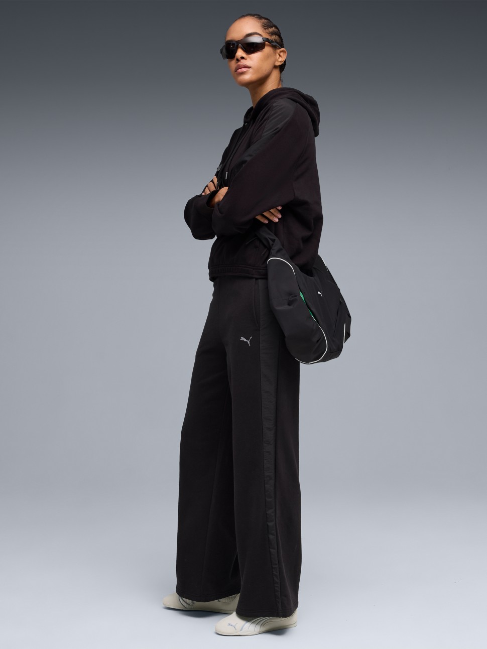 Штани жіночі Puma HER Comfort High-Waist Wide Leg Pants TR чорні 69188901 — фото 4