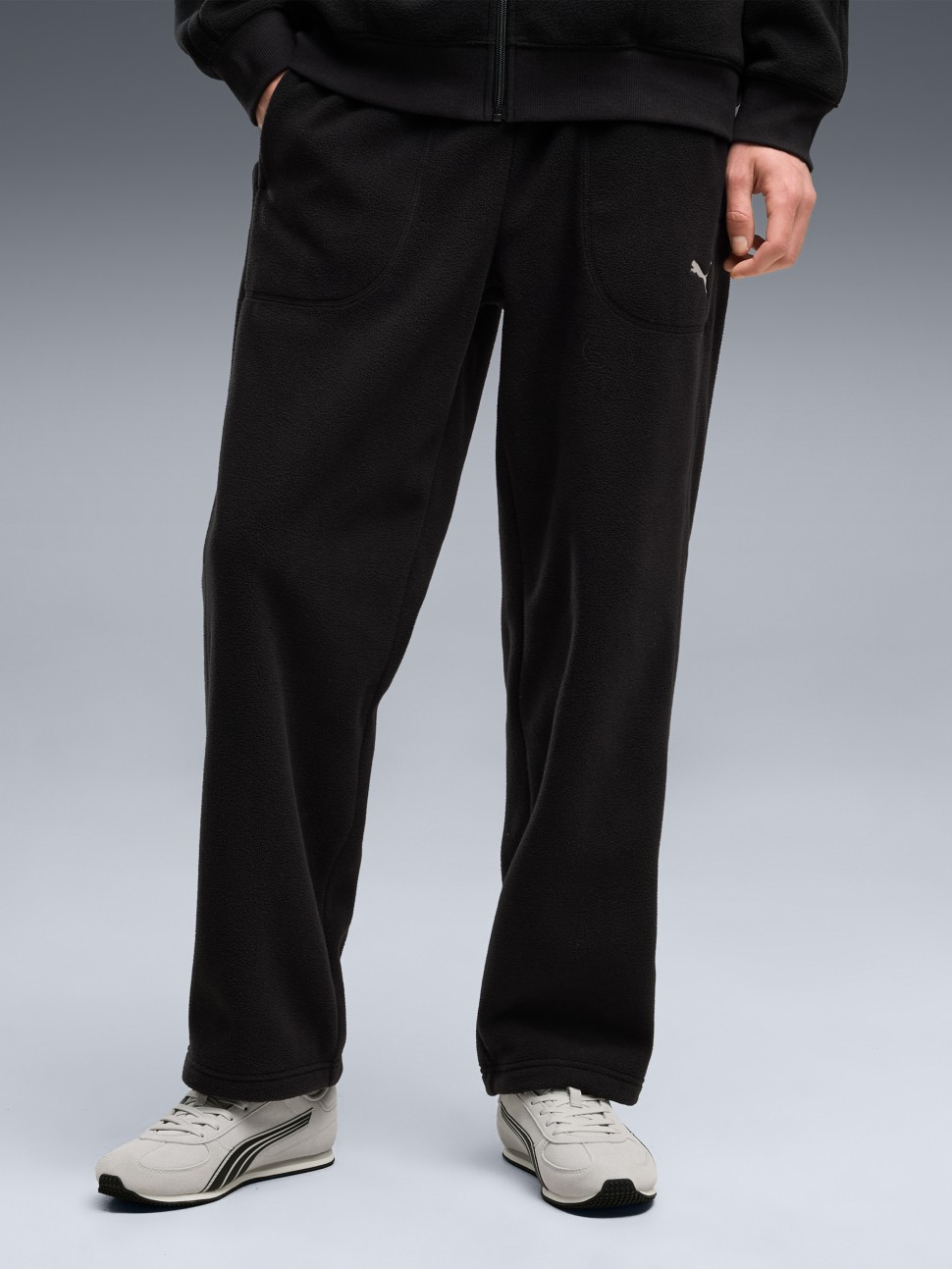 Men's pants Puma ESS ELEVATED Relaxed Winterized Pants OP black 69431401 — photo 2 — Sport City Men's pants Puma ESS ELEVATED Relaxed Winterized Pants OP black 69431401 — photo 2