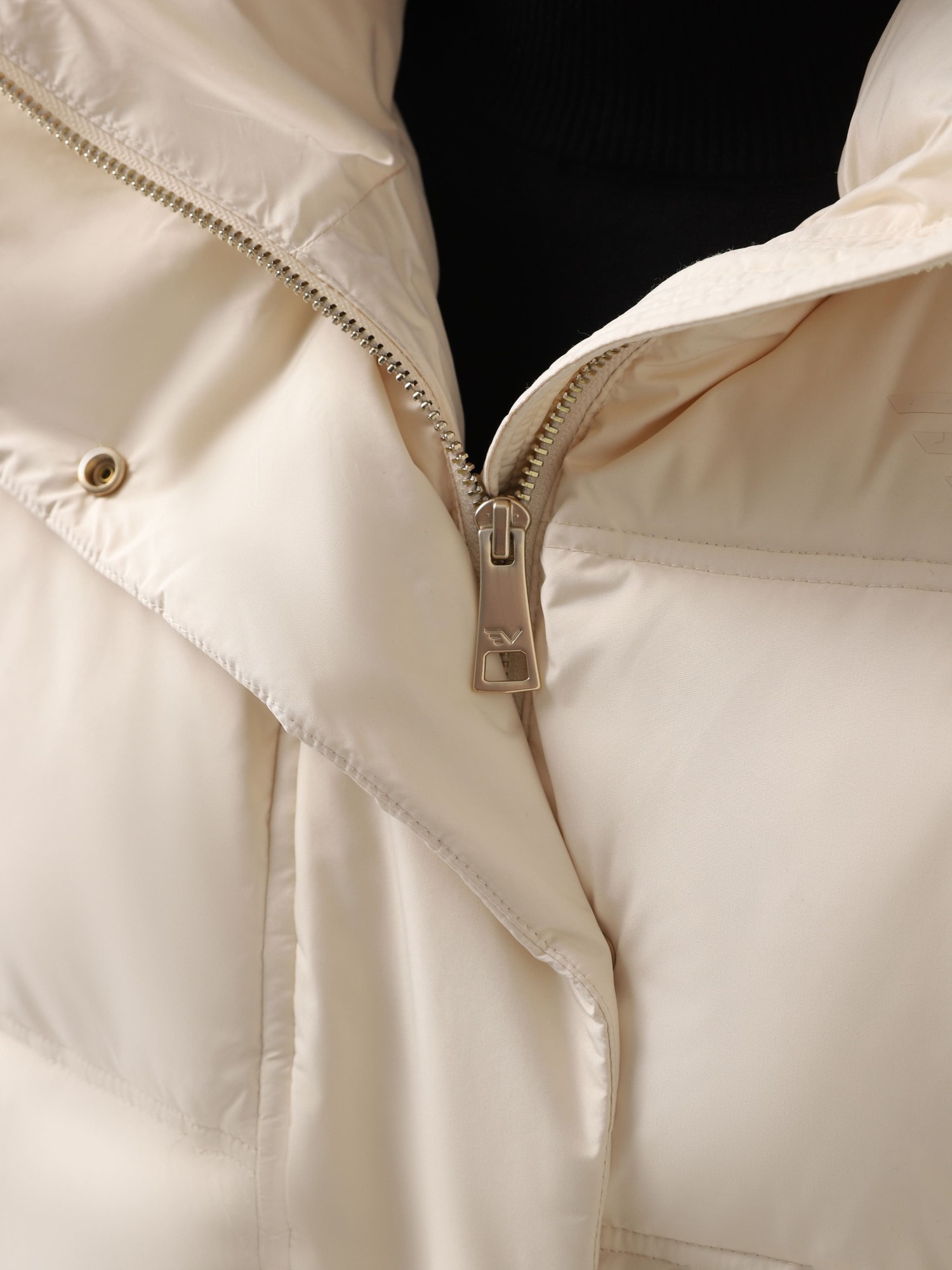 Жилет жіночий Evoids Supita молочний 722501-121  изображение 5