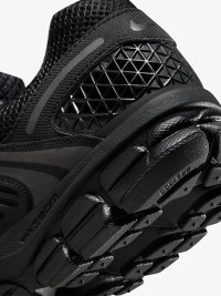 Кросівки чоловічі Nike NIKE ZOOM VOMERO 5 чорні BV1358-003 изображение 6