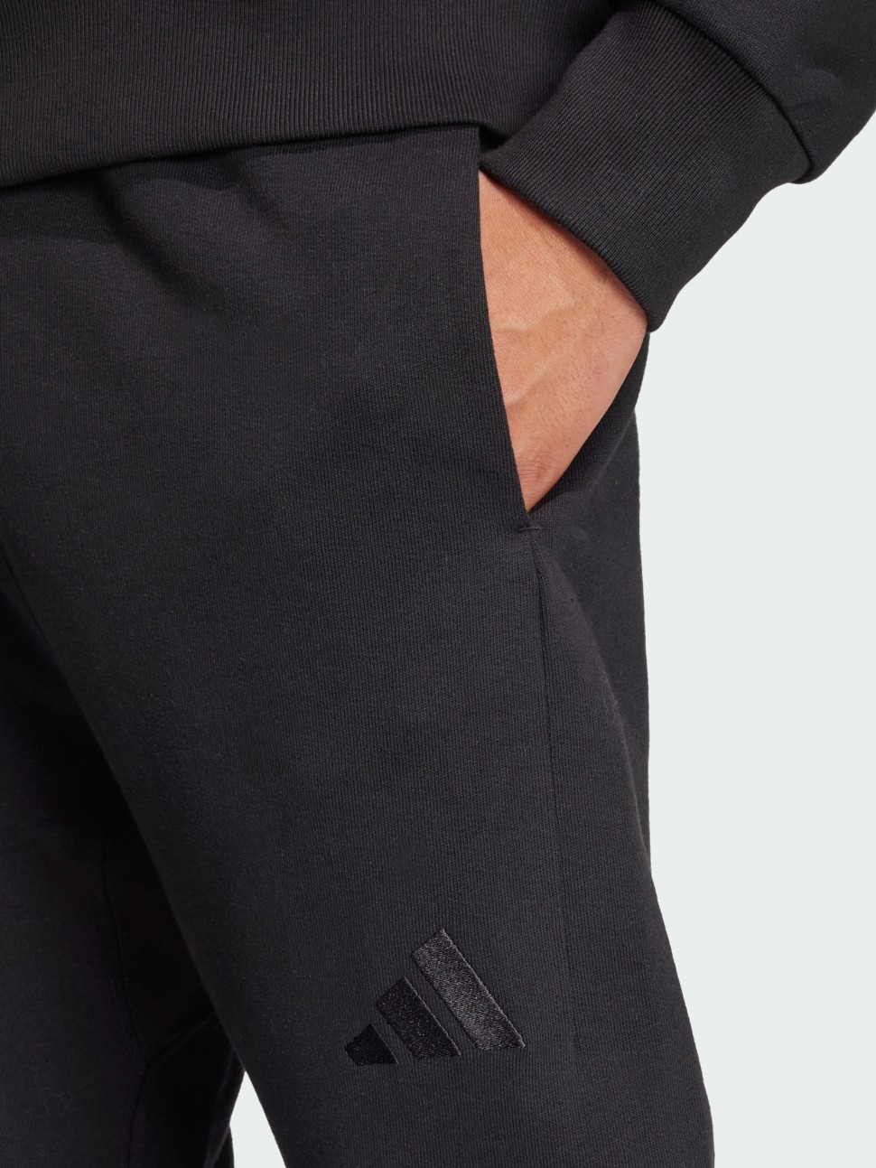 Штани чоловічі Adidas M A SZN FT R PT чорні IV5216 — фото 4