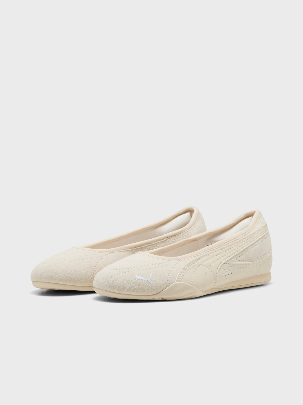 Балетки женские Puma CATCH SOLEIL BALLERINA SD молочные 40631002 — фото 3 — Sport City Балетки женские Puma CATCH SOLEIL BALLERINA SD молочные 40631002 — фото 3