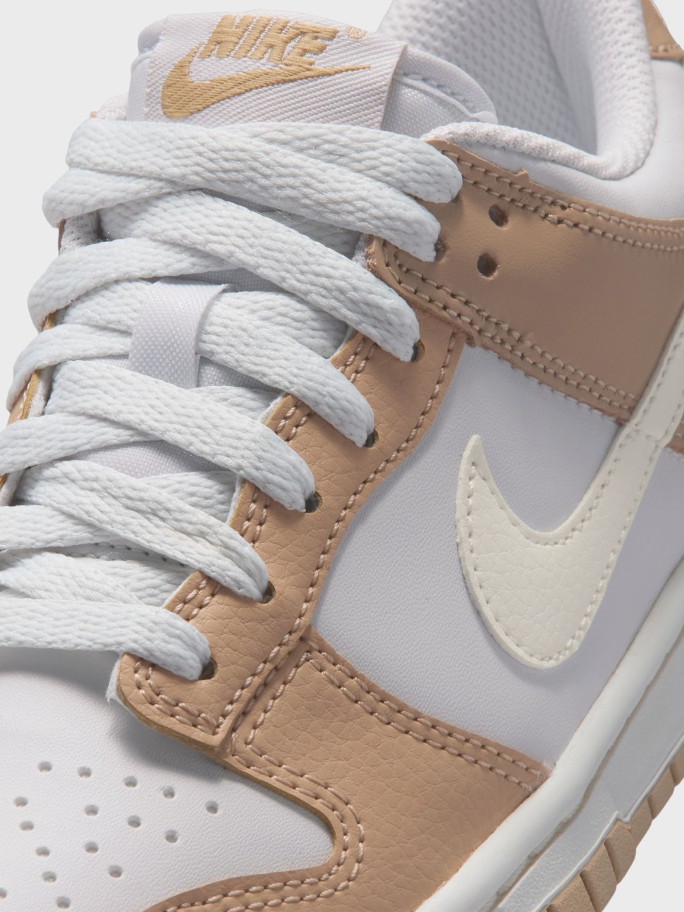 Кроссовки женские Nike DUNK LOW RP BG бежевые IQ0804-200 — фото 5