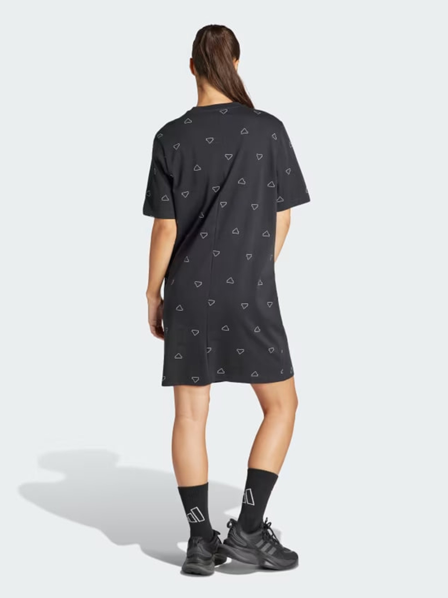 Сукня жіноча Adidas W MNG DRESS чорна IS4071 изображение 3
