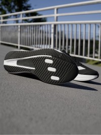 Кроссовки мужские Adidas DURAMO SL2 M черные IH8218 изображение 9