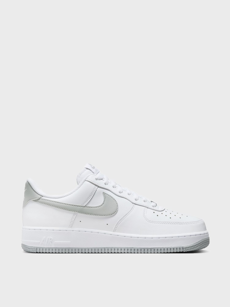 Кроссовки мужские Nike AIR FORCE 1 07 белые FJ4146-100 изображение 2