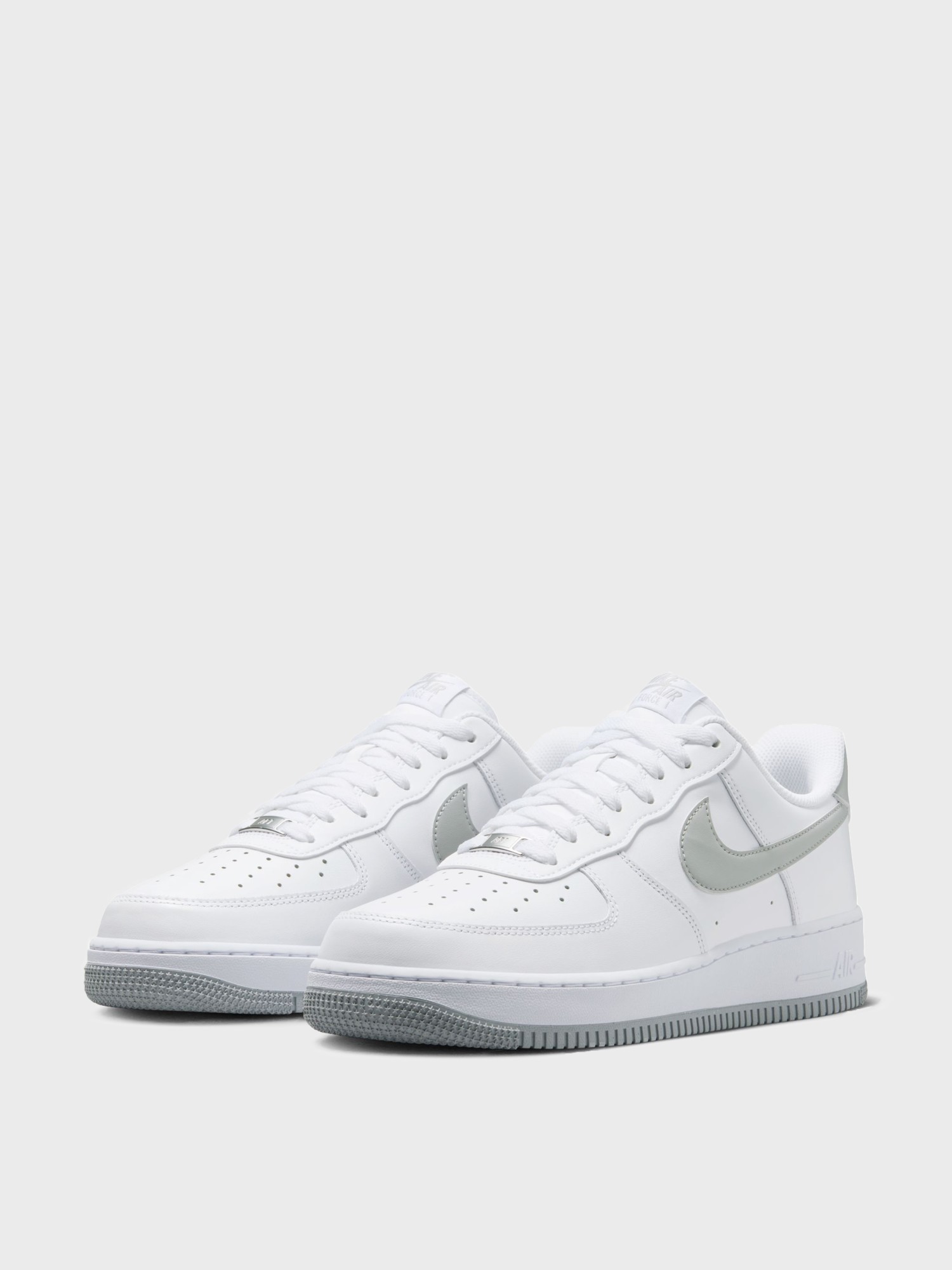 Кросівки чоловічі Nike AIR FORCE 1 07 білі FJ4146-100 изображение 3