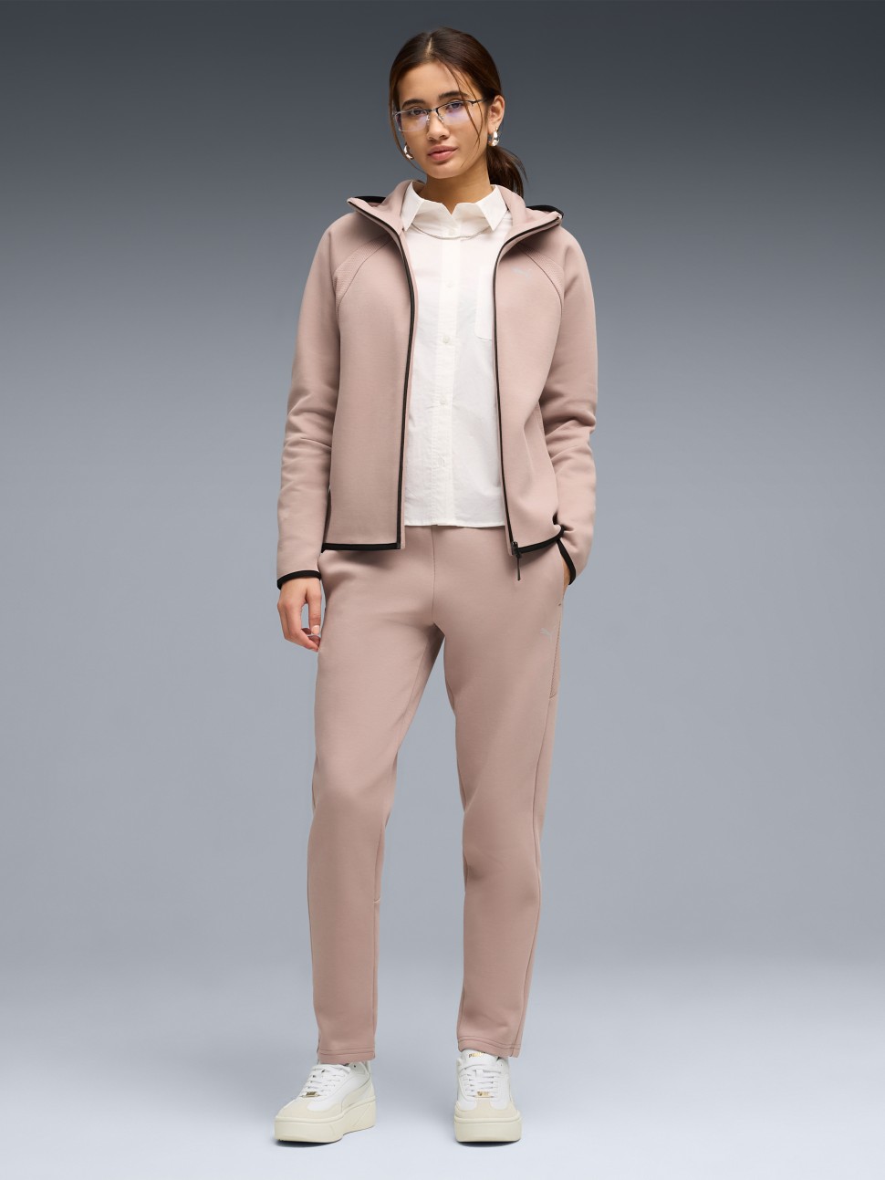 Штани жіночі Puma EVOSTRIPE Sweatpants DK op мокко 69189988 — фото 4 — Sport City Штани жіночі Puma EVOSTRIPE Sweatpants DK op мокко 69189988 — фото 4