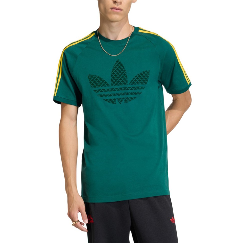 Футболка чоловіча Adidas MONOGRAM 3S T зелена KD1359 — Sport City Футболка чоловіча Adidas MONOGRAM 3S T зелена KD1359