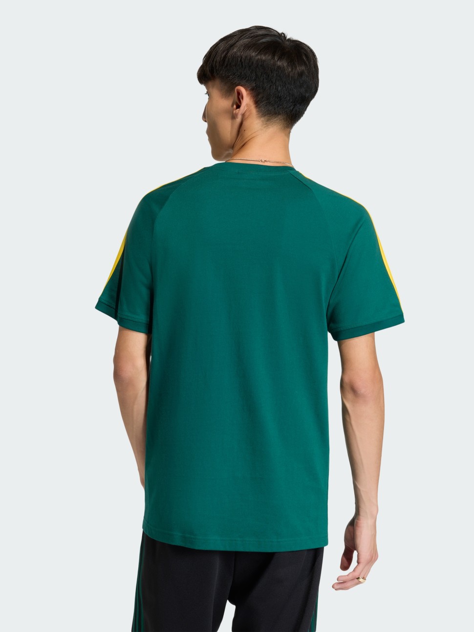 Футболка чоловіча Adidas MONOGRAM 3S T зелена KD1359 — фото 3 — Sport City Футболка чоловіча Adidas MONOGRAM 3S T зелена KD1359 — фото 3