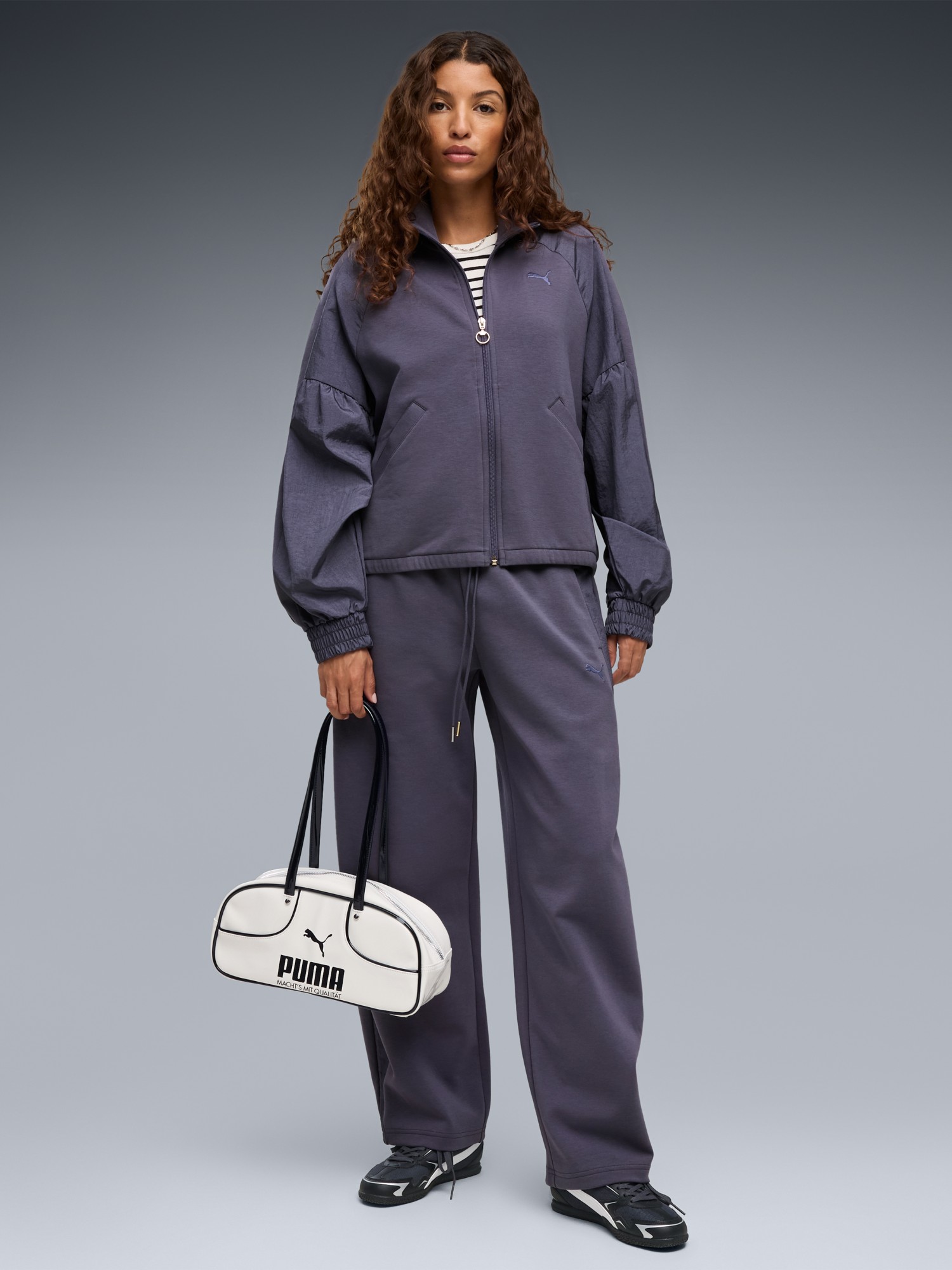 Толстовка жіноча Puma HER Full-Zip Relaxed DK Jacket темно-синя 69402335 изображение 4
