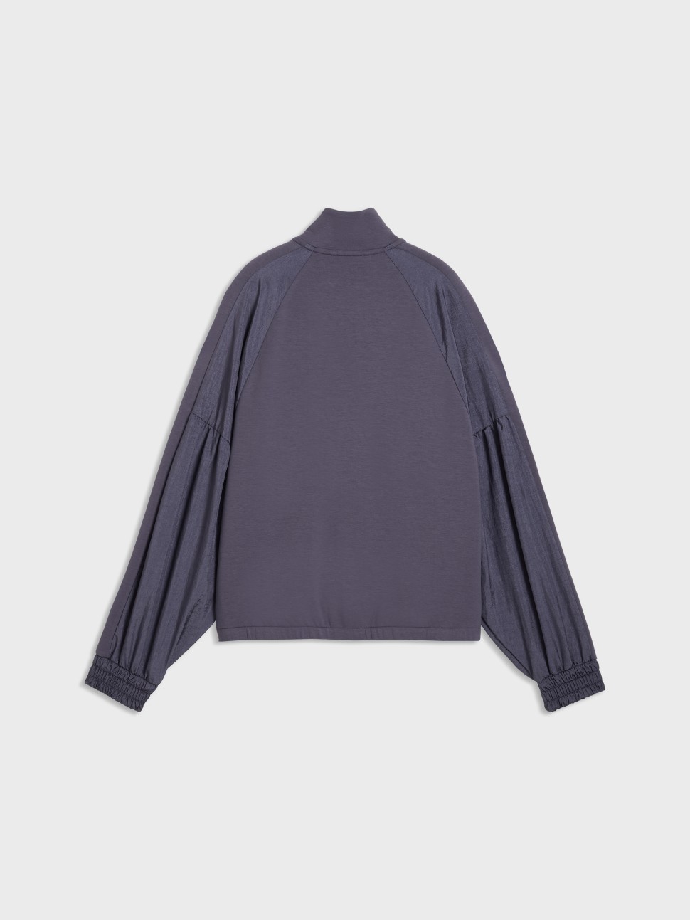 Толстовка жіноча Puma HER Full-Zip Relaxed DK Jacket фіолетова 69402335 — фото 6 — Sport City Толстовка жіноча Puma HER Full-Zip Relaxed DK Jacket фіолетова 69402335 — фото 6