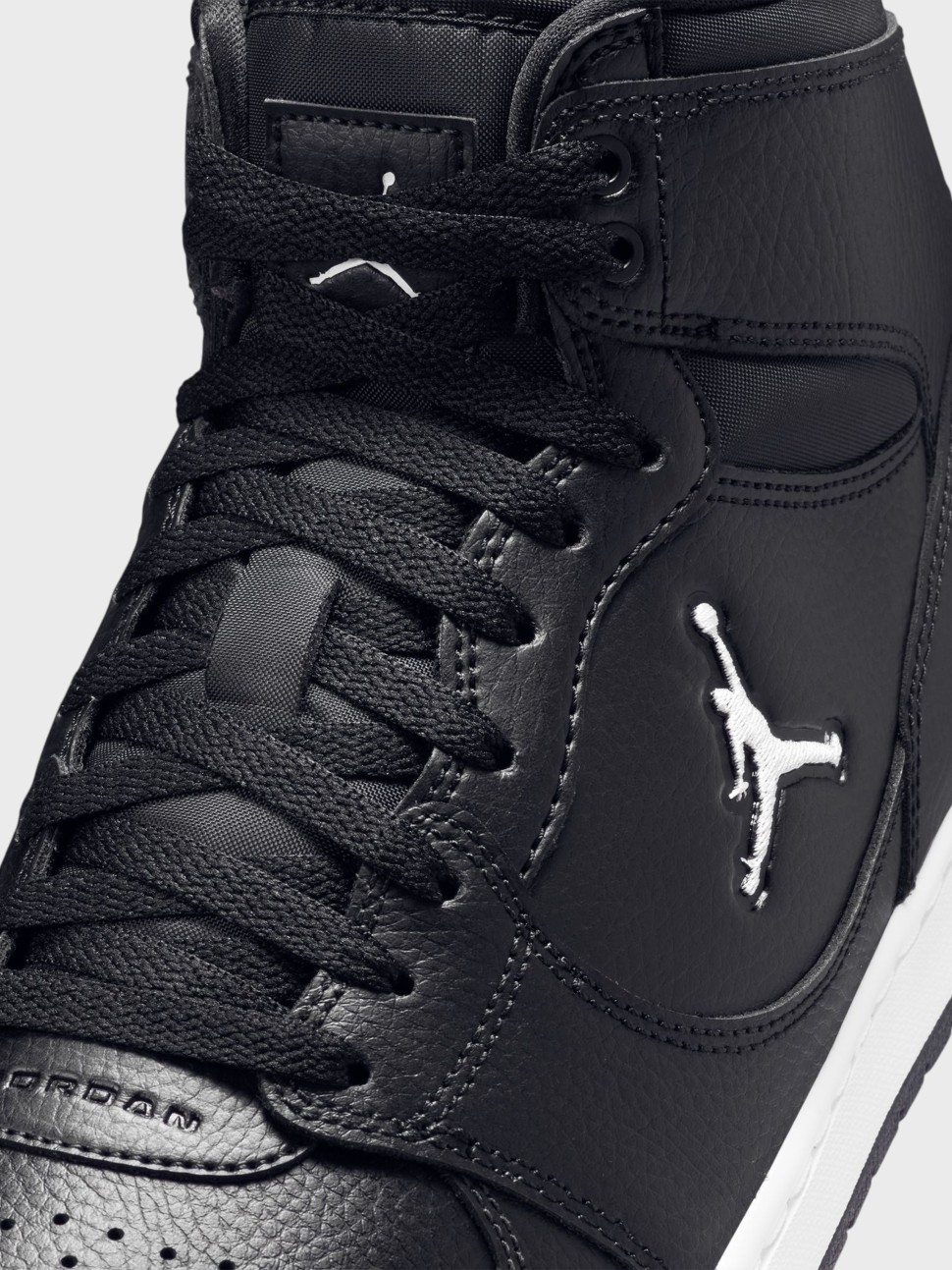 Кроссовки мужские Nike JORDAN COURT CONNECT MID черные IQ5685-001 — фото 5